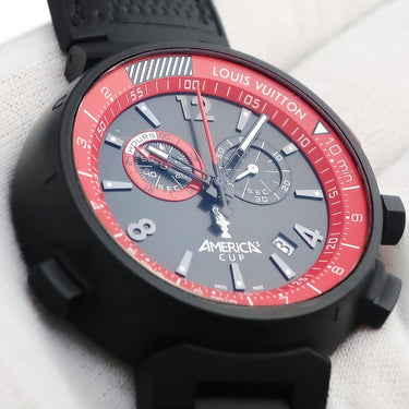 腕時計 ルイヴィトン LOUIS VUITTON タンブール クロノグラフ アメリカズカップ2013記念限定 Q101A クオーツ メンズ OH済 黒 赤 デイト