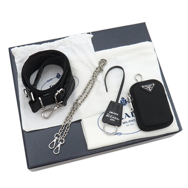 プラダ PRADA Re-Edition 2005 Re-Nylon バッグ 1BH204 ブラック ナイロン 2WAYバッグ シルバー金具 黒 三角ロゴプレート