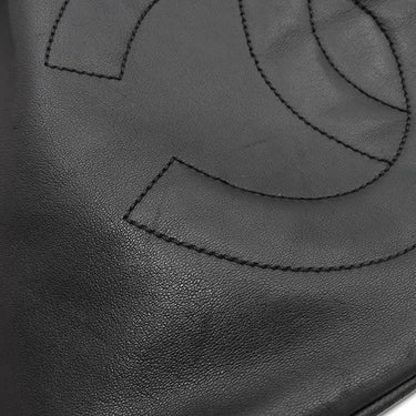 シャネル CHANEL 巾着ショルダーバッグ ブラック ラムスキン ショルダーバッグ ゴールド金具 黒 ココマーク ココボール