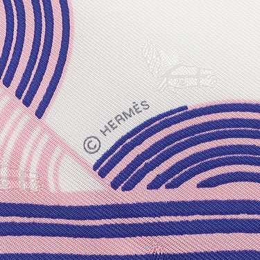 エルメス HERMES カレ70 トライアングル ジェアン ホワイト×マルチカラー シルク ストール ゴールド金具 新品 未使用【GARDE ROBE POP/ガルドローブポップ】