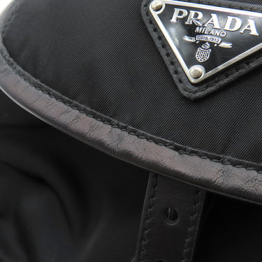 プラダ PRADA Re-Nylon バックパック 1BZ677 ブラック ナイロン リュック・デイパック シルバー金具 黒 TESSUTO VITELO 三角ロゴプレート