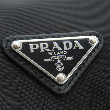 プラダ PRADA Re-Nylon バックパック 1BZ677 ブラック ナイロン リュック・デイパック シルバー金具 黒 TESSUTO VITELO 三角ロゴプレート