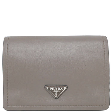 プラダ PRADA トライアングルロゴ 1BD296 グレー レザー ショルダーバッグ シルバー金具 斜め掛け