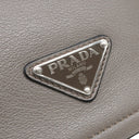 プラダ PRADA トライアングルロゴ 1BD296 グレー レザー ショルダーバッグ シルバー金具 斜め掛け