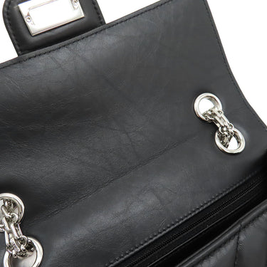 シャネル CHANEL シェブロン 2.55 20 ブラック レザー ショルダーバッグ シルバー金具 黒 Wチェーン Vステッチ