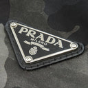 プラダ PRADA 迷彩柄 三角ロゴプレート VA0883 カーキ×ブラック ナイロン トートバッグ シルバー金具 黒 緑 カモフラ柄