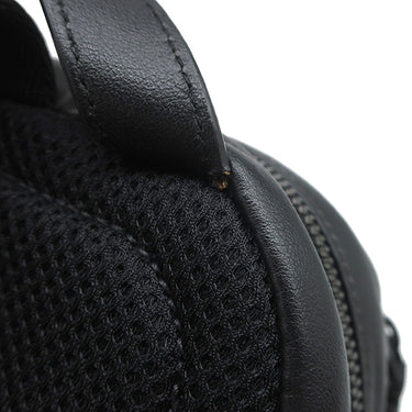 プラダ PRADA レザー クロスボディ ブラック レザー ボディバッグ マットブラック金具 黒 三角ロゴ