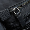 プラダ PRADA ロゴ メッセンジャーバッグ 2VD768 ネイビー ナイロン ショルダーバッグ シルバー金具 紺 三角ロゴ