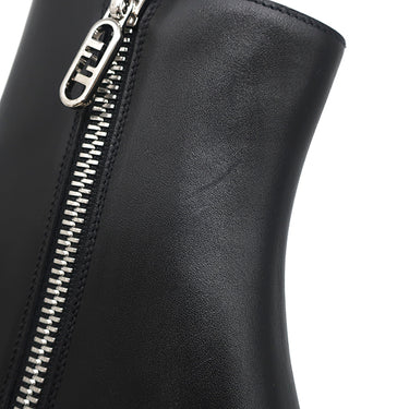 フェンディ FENDI アンクルブーツ スクエア 7U1615 ブラック レザー #8 ブーツ シルバー金具 キューバンヒール