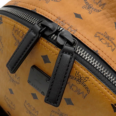 エムシーエム MCM スターク ヴィセトス ミディアム MMKCSVE01CO001 コニャック PVC レザー リュック・デイパック マットブラック金具 茶 バックパック