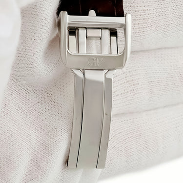 腕時計 ジラールペルゴ GIRARD PERREGAUX ヴィンテージ1945 クロノグラフ 25990.0.11.8186 自動巻き メンズ OH済み 角型 アイボリー 青針 限定