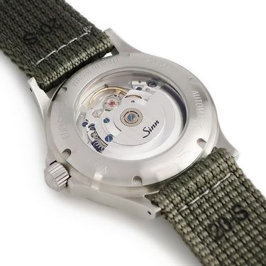 腕時計 ジン SINN 556 556.I.RS 自動巻き メンズ パイロットウォッチ ブラック ラウンド オートマチック バー シースルーバック