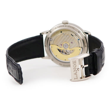 腕時計 ランゲ&ゾーネ LANGE&SOHNE サクソニア アウトサイズデイト 381.029/LS3813AD 自動巻き メンズ K18WG無垢 黒 バー ビッグデイト