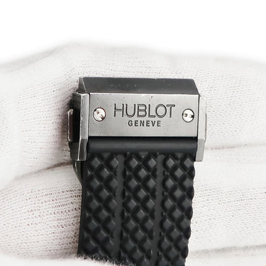 腕時計 ウブロ HUBLOT ビッグバン アエロバン オールブラック 310.CM.1110.RX 自動巻き メンズ クロノグラフ 黒 スモセコ 限定
