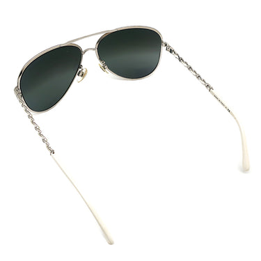 シャネル CHANEL ティアドロップ 59□14 4194-Q-A ホワイトXシルバー メタル レザー サングラス シルバー金具 白 チェーンモチーフ グレーレンズ