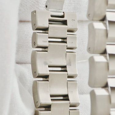 腕時計 コルム CORUM アドミラルズカップ コンペティション48 947.931.04/V700 AA12 自動巻き メンズ 白 12角形 信号旗 チタン