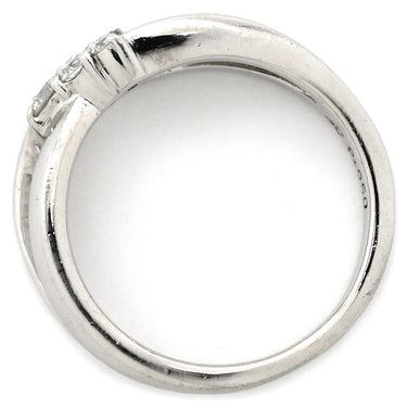 4℃ 4℃ ダイヤリング プラチナシルバー Pt900 ダイヤモンド リング 指輪 3P 3粒 8号