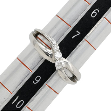 4℃ 4℃ ダイヤリング プラチナシルバー Pt900 ダイヤモンド リング 指輪 3P 3粒 8号