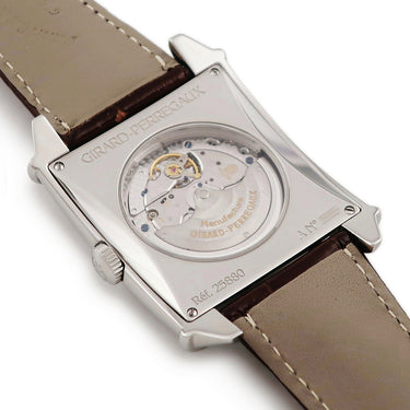 腕時計 ジラールペルゴ GIRARD PERREGAUX ヴィンテージ1945 XXL スモールセコンド 25880-11-221-BB6A 自動巻き メンズ グレー アラビア