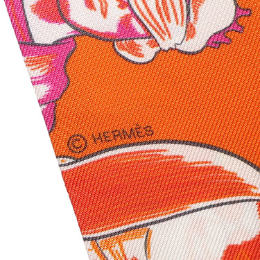 エルメス HERMES ツイリー オレンジ×フューシャ×ホワイト シルク スカーフ 【HERMES DRESS CODE/エルメス ドレスコード】