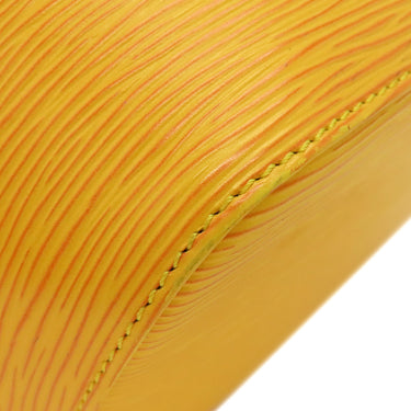 ルイヴィトン LOUIS VUITTON プチノエ M44109 タッシリイエロー エピレザー ショルダーバッグ ゴールド金具 巾着 黄