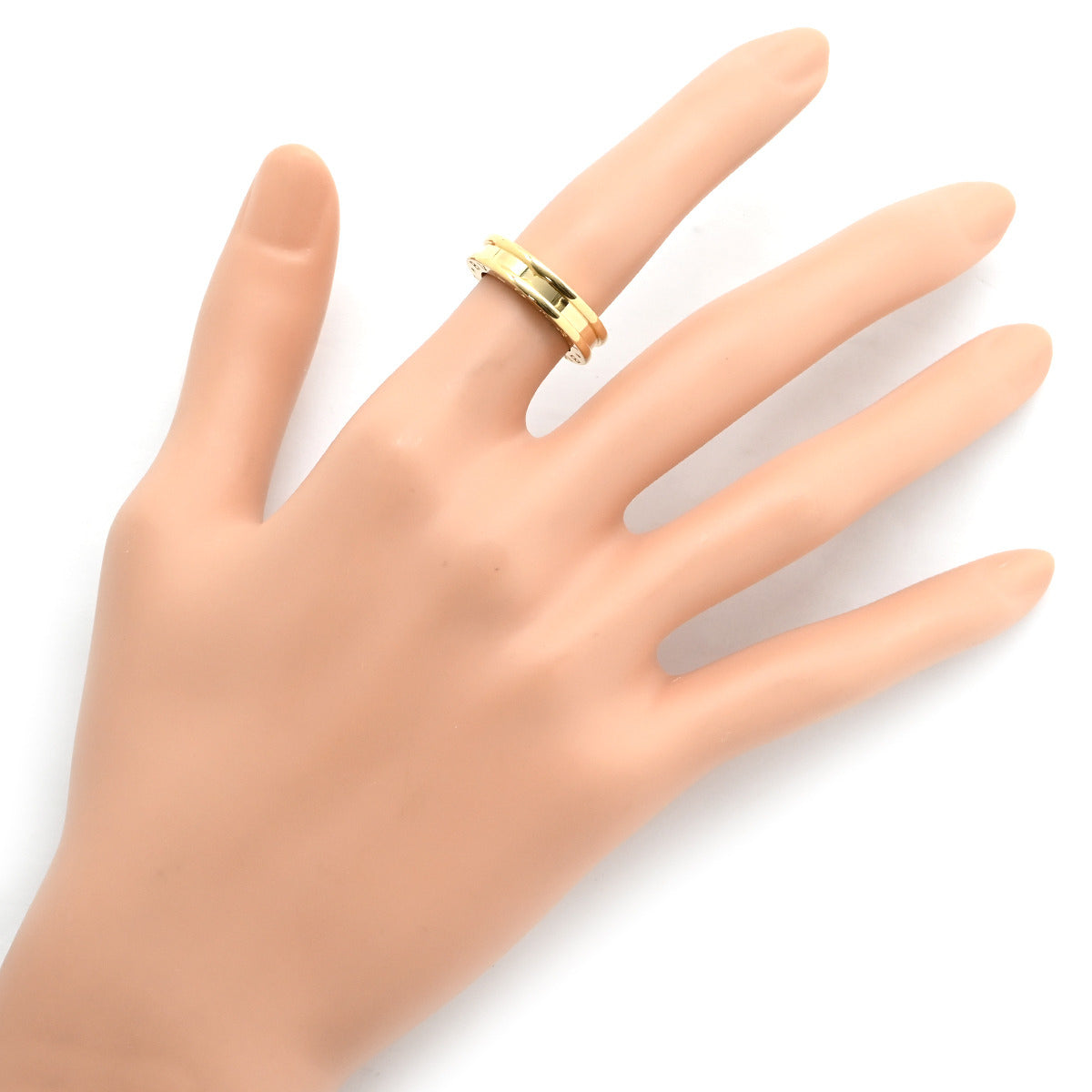 BVLGARI ビーゼロワンリングYG49 箱なしゴールド美品 BVLGARI ビーゼロワンリングYG49 箱なしゴールド美品