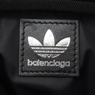 バレンシアガ BALENCIAGA アディダス コラボ ショルダーバッグ 725437 ブラック×ブルー ナイロン ショルダーバッグ ブラック金具 黒 青