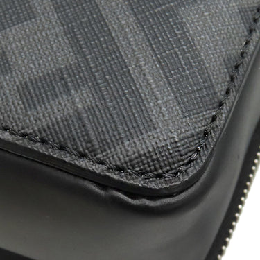 フェンディ FENDI スクエアFF カメラケース オーガナイザー 7M0357AFF2F0GXN ネロ×パラディオ レザー FFファブリック ショルダーバッグ シルバー金具 黒 ズッカ柄 FFメタル