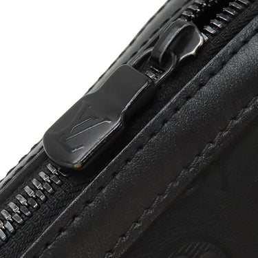 ルイヴィトン LOUIS VUITTON デュオ メッセンジャー M69827 ノワール モノグラムシャドウ ショルダーバッグ マットブラック金具 黒