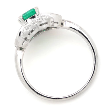 ノンブランド NON BRAND エメラルド ダイヤモンド リング プラチナシルバー Pt900 エメラルド ダイヤモンド リング 指輪 グリーン 緑 13.5号