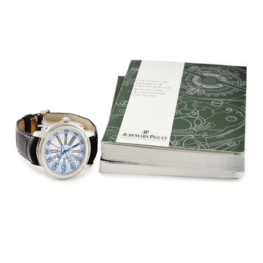 腕時計 オーデマピゲ AUDEMARS PIGUET ミレネリー 15320BC.OO.D093CR.01 自動巻き メンズ OH済 K18WG無垢 ライトブルー×シルバー オーバル