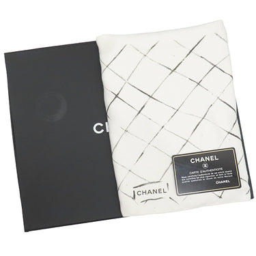 シャネル CHANEL マトラッセ 25 フラップバッグ A01112 ブラック キャビアスキン ショルダーバッグ シルバー金具 黒 ダブルフラップ ダブルチェーン Wチェーン