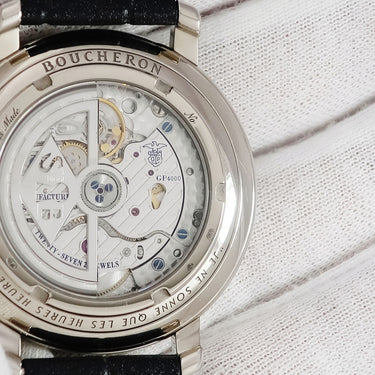 腕時計 ブシュロン BOUCHERON エピュール WA021101 自動巻き メンズ OH済 K18WG無垢 ホワイトゴールド シルバー バー シンプル