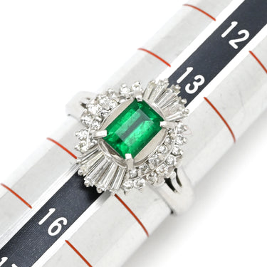 ノンブランド NON BRAND エメラルド ダイヤモンド リング プラチナシルバー Pt900 エメラルド ダイヤモンド リング 指輪 グリーン 緑 プラチナム 14.5号