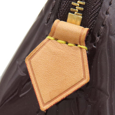 ルイヴィトン LOUIS VUITTON ポシェット コスメティック M91495 アマラント モノグラムヴェルニ ポーチ ゴールド金具 紫