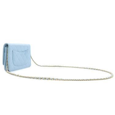 シャネル CHANEL マトラッセ AP0250 ライトブルー ラムスキン チェーンウォレット ゴールド金具 水色 メタリック チェーンショルダー