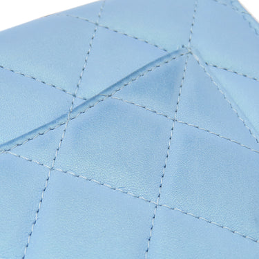 シャネル CHANEL マトラッセ AP0250 ライトブルー ラムスキン チェーンウォレット ゴールド金具 水色 メタリック チェーンショルダー