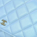 シャネル CHANEL マトラッセ AP0250 ライトブルー ラムスキン チェーンウォレット ゴールド金具 水色 メタリック チェーンショルダー