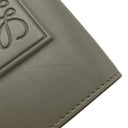 ロエベ LOEWE トライフォールド ウォレット C565TR2X04 カーキグリーン サテンカーフ 三つ折り財布 シルバー金具 小銭入れ 札入れ コンパクト