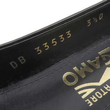 サルヴァトーレ・フェラガモ Salvatore Ferragamo ヴァラ リボン ブラック レザー 3 1/2 パンプス ブラック金具 黒