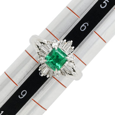 ノンブランド NON BRAND エメラルド ダイヤ リング プラチナシルバー Pt900 エメラルド ダイヤモンド リング 指輪 グリーン 緑 7.5号