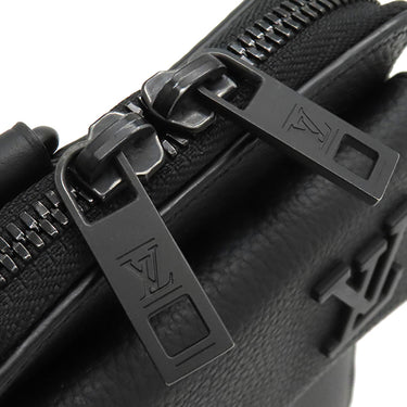 ルイヴィトン LOUIS VUITTON LV アエログラム フォンポーチ M57089 ブラック グレインレザー ショルダーバッグ マットブラック金具 黒 ポシェット 斜め掛け