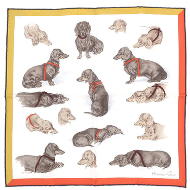 エルメス HERMES カレ45 CARRE ガヴロッシュ ホワイト×モルドレ×ヴァ―ミリオン シルク スカーフ 【LES BASSETS/バセット ハウンド】