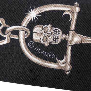 エルメス HERMES ツイリー カーキフォンセ×ホワイト×ブラック シルク スカーフ 【C'est la Fete/セ ラ フェット】