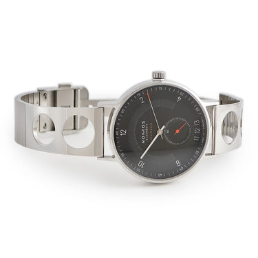 腕時計 ノモス NOMOS アウトバーン ディレクターズカット リミテッドエディション A9 1301.S3 自動巻き メンズ ブラック デイト