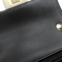 シャネル CHANEL マトラッセ20 ブラック×ホワイト レザー ショルダーバッグ シャンパンゴールド金具 黒 チェーンショルダー バイカラー