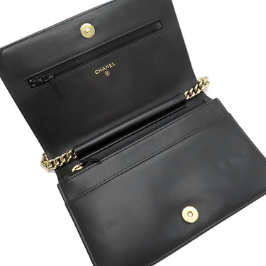 シャネル CHANEL ボーイシャネル ブラック キャビアスキン チェーンウォレット シャンパンゴールド金具 黒 チェーンショルダー