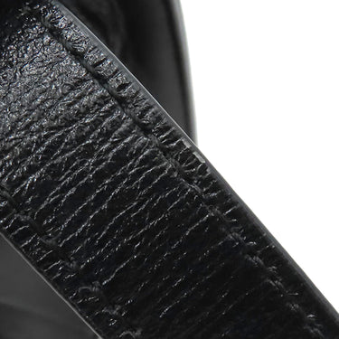 グッチ GUCCI GGマーモント 589474 ブラック レザー ショルダーバッグ ゴールド金具 黒