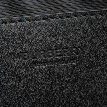 バーバリー BURBERRY パディ ロゴプリント ブラック ナイロン ショルダーバッグ シルバー金具 黒