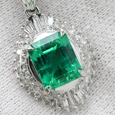 ノンブランド NON BRAND エメラルドグリーン×プラチナシルバー Pt900 エメラルド ダイヤモンド Pt850(チェーン) ネックレス 緑 ダイヤ エメラルド バゲットヘイローペンダント Pt プラチナム